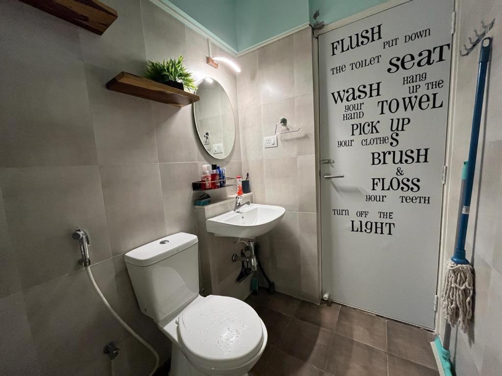 Studio Apt With Rooftop Panoramic Views @ Dabolim Vāsco Da Gāma Екстериор снимка